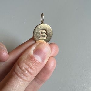 Solid 14k gold “B” pendant- LOWER OFF POSH ALWAYS